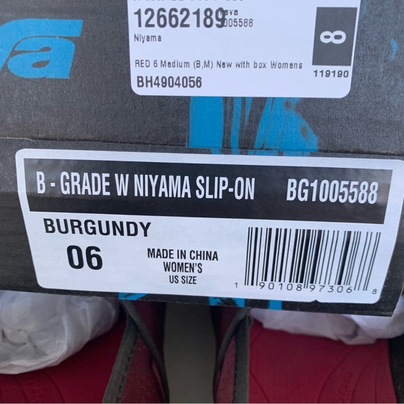 Teva Niyama Flats Maroon Comfort Casual Leather Slip On Shoes Womens US 6 M - Picture 8 of 8